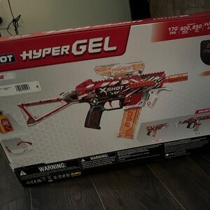 Gel blaster toy